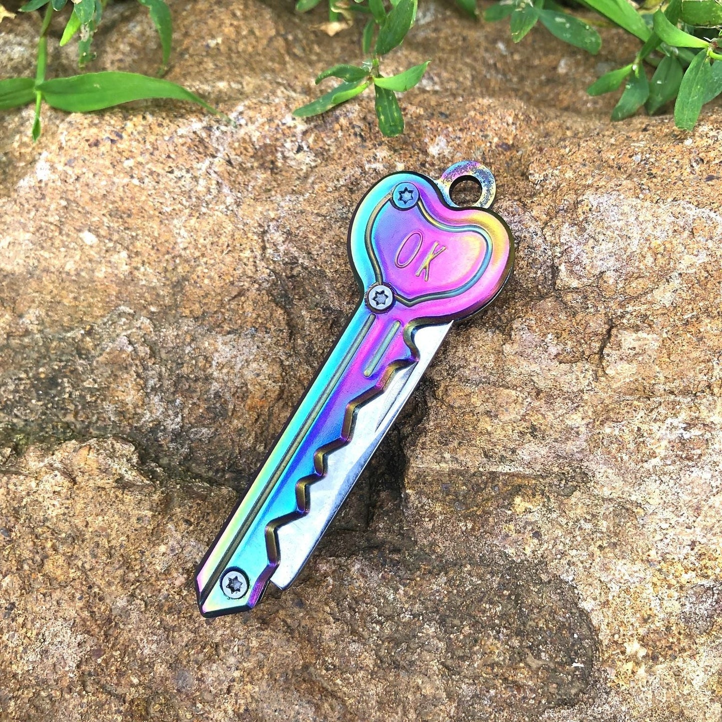 Heart Key Knife with Hidden Blade Self Defense Keychain